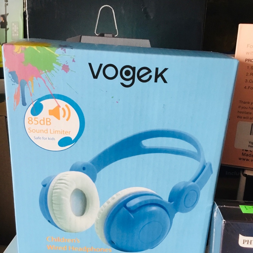 Vogek Children's Wired Headphones - Blue and White